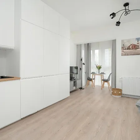 Appartement Minimalist Wojciechowskiego With Parking In By Renters *