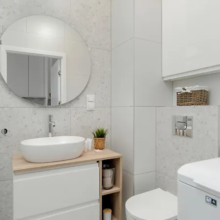 Minimalist Wojciechowskiego With Parking In By Renters